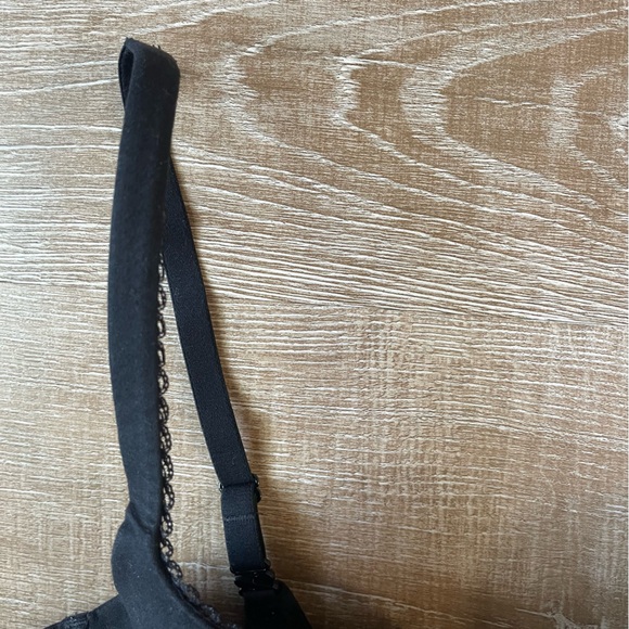 Victoria’s Secret Black Lined Demi Bra 36D - Picture 2 of 9